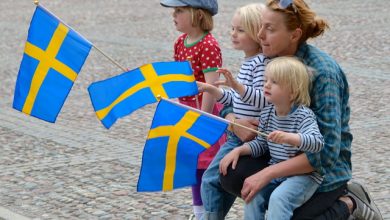 العيد الوطني في السويد وأحتفالات بالسويديين الجدد ممن حصلوا على الجنسية